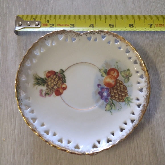 Vintage Pineapple Fruit Theme  Porcelain Tea Saucer Plate - Picture 4 of 9